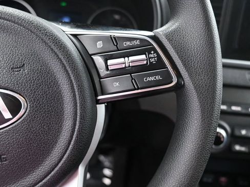 Used 2021 Kia Sportage LX FWD image 9