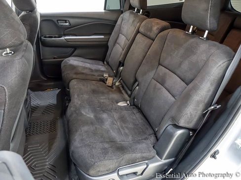 Used 2022 Honda Pilot Sport image 16