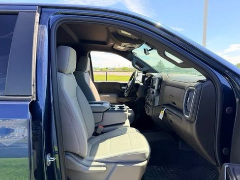 Certified 2021 Chevrolet Silverado 1500 LT AWD/4WD image 11