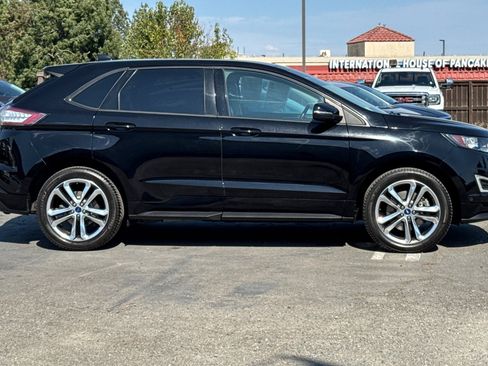 Certified 2018 Ford Edge Sport w/ Equipment Group 401A image 3