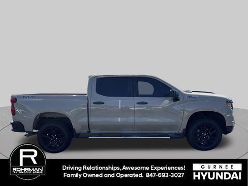 Used 2022 Chevrolet Silverado 1500 Custom Trail Boss AWD/4WD image 10