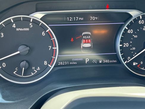 Used 2025 Nissan Rogue SV FWD image 42