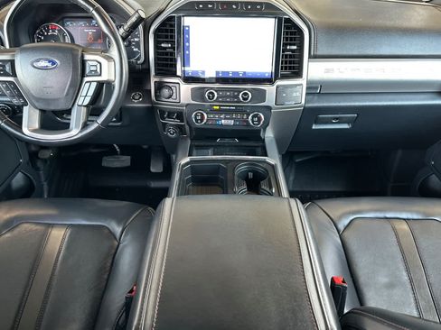Certified 2022 Ford F250 Platinum w/ Tremor Off-Road Package AWD/4WD image 3