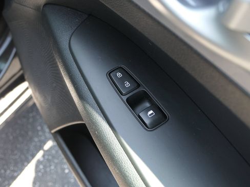 Used 2024 Kia Forte LXS FWD image 27