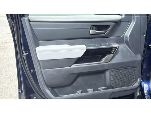 New 2026 Toyota Tundra Limited AWD/4WD image 40