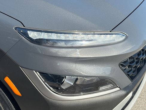 Used 2023 Hyundai Kona SEL image 31