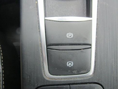 Used 2020 Ford Escape SEL image 42