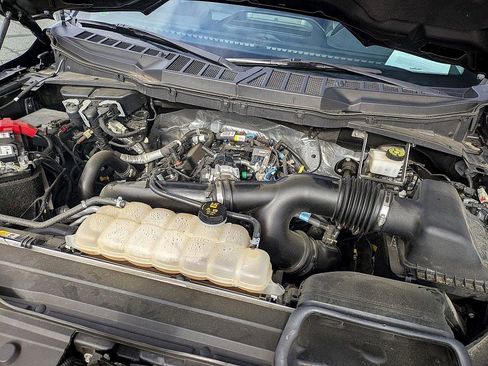 Used 2021 Ford F150 Lariat w/ Equipment Group 502A High image 32