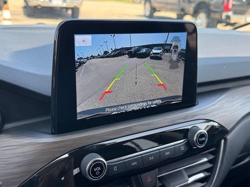 Certified 2020 Ford Escape Titanium AWD/4WD image 22