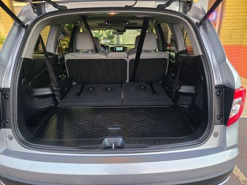 Used 2020 Honda Pilot Touring image 46