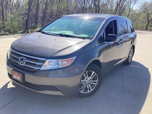 Used 2013 Honda Odyssey EX-L image 2