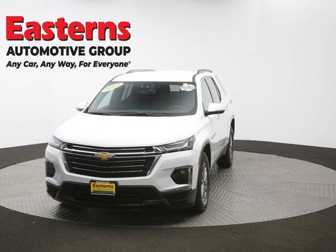 Used 2022 Chevrolet Traverse LT image 56