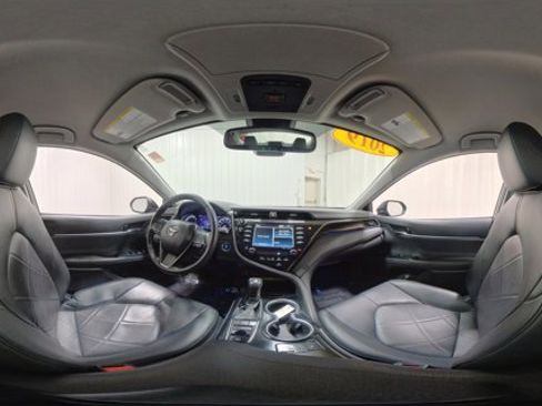 Used 2019 Toyota Camry XLE image 43