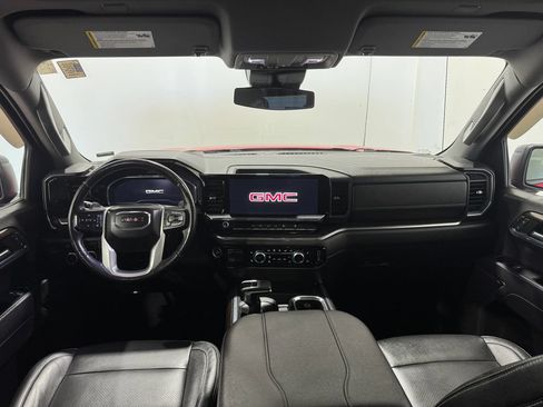 Used 2023 GMC Sierra 1500 Elevation AWD/4WD image 2