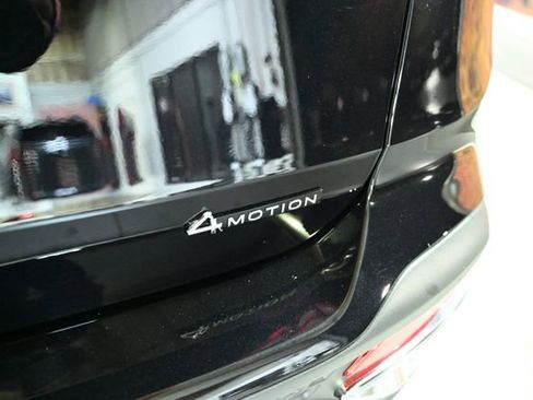 Used 2024 Volkswagen Taos SE image 18