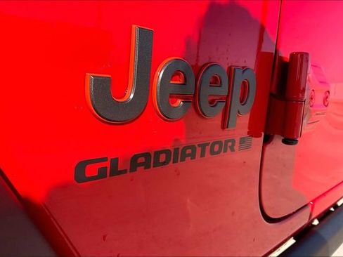 Used 2023 Jeep Gladiator Mojave w/ LED Lighting Group image 8