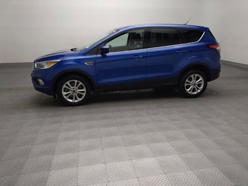 Used 2017 Ford Escape SE AWD/4WD image 2