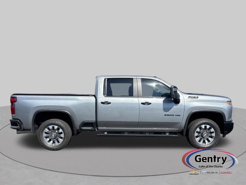 Used 2024 Chevrolet Silverado 2500 Custom w/ Custom Value Package AWD/4WD image 6