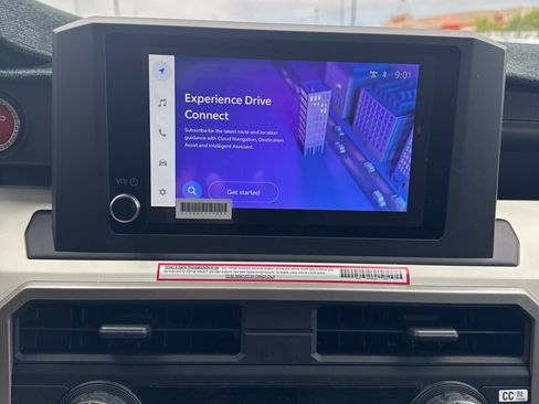 Used 2024 Toyota Tacoma TRD Sport image 11