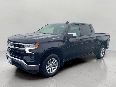 Used 2022 Chevrolet Silverado 1500 LT image 3