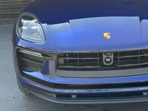 New 2026 Porsche Macan AWD/4WD image 10