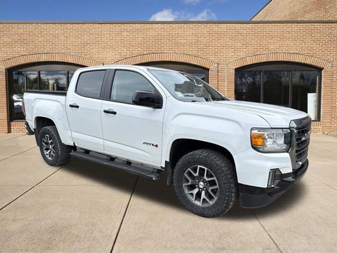 Used 2021 GMC Canyon AT4 w/ Trailering Package AWD/4WD image 2