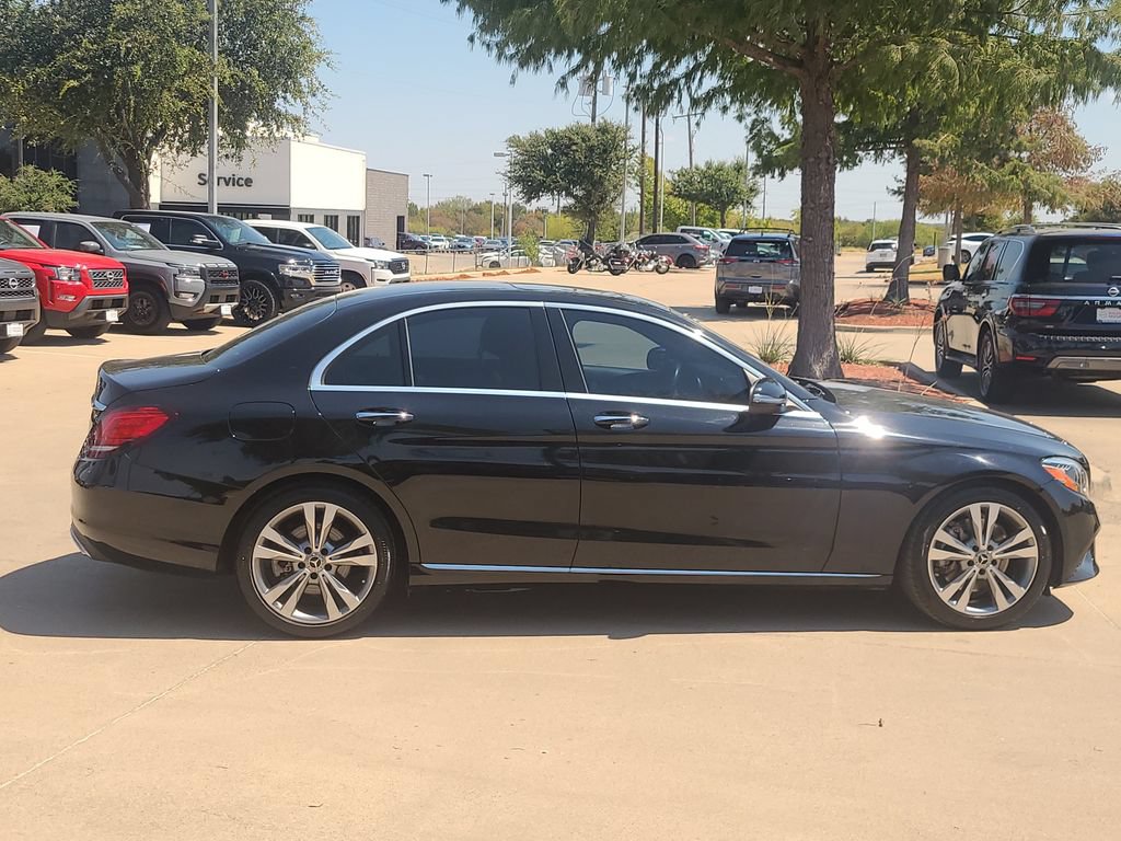Used 2020 Mercedes-Benz C 300 Sedan image 4