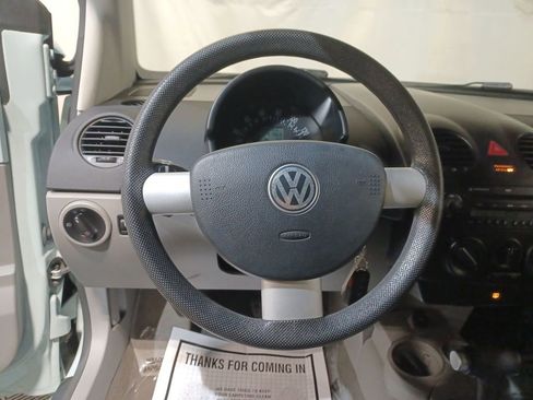 Used 2005 Volkswagen Beetle GLS image 11