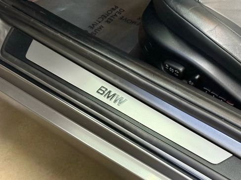 Used 2005 BMW Z4 2.5i image 20