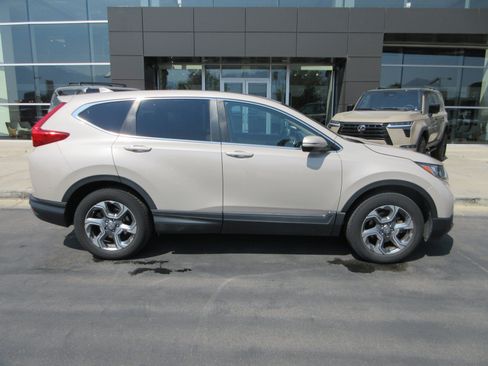 Used 2018 Honda CR-V EX-L image 12
