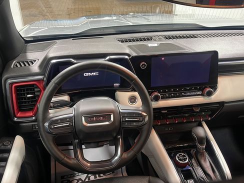 Used 2024 GMC Canyon AT4X AWD/4WD image 3