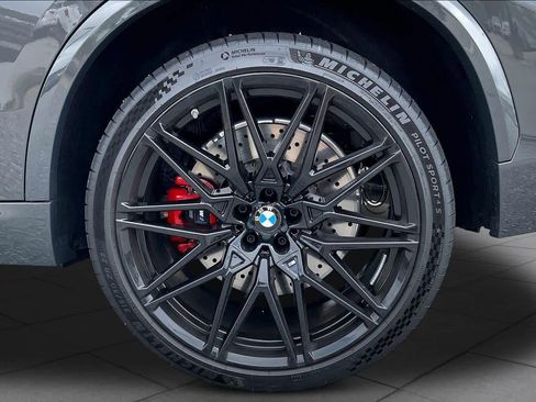 Used 2025 BMW X5 M Competition w/ Executive Package AWD/4WD image 11