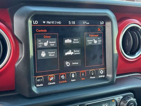 Used 2020 Jeep Gladiator Rubicon AWD/4WD image 23