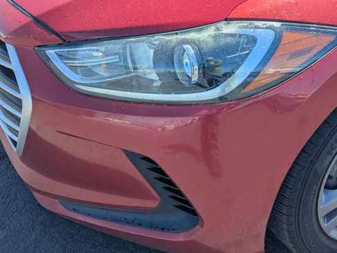 Used 2018 Hyundai Elantra SEL FWD image 12