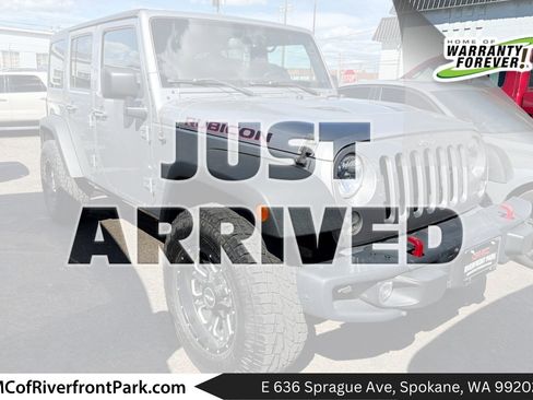 Used 2015 Jeep Wrangler Unlimited Rubicon AWD/4WD image 2