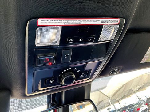 Used 2020 Toyota Tacoma TRD Off-Road image 30