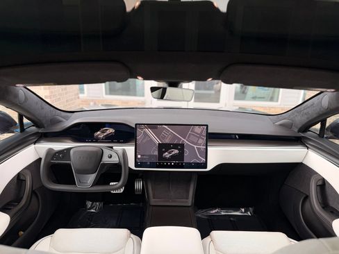 Used 2022 Tesla Model S Plaid AWD/4WD image 41