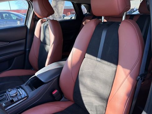 Used 2024 MAZDA CX-30 Carbon image 22