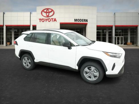 New 2025 Toyota RAV4 LE image 27