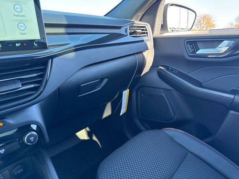 New 2026 Ford Escape ST-Line Elite image 31