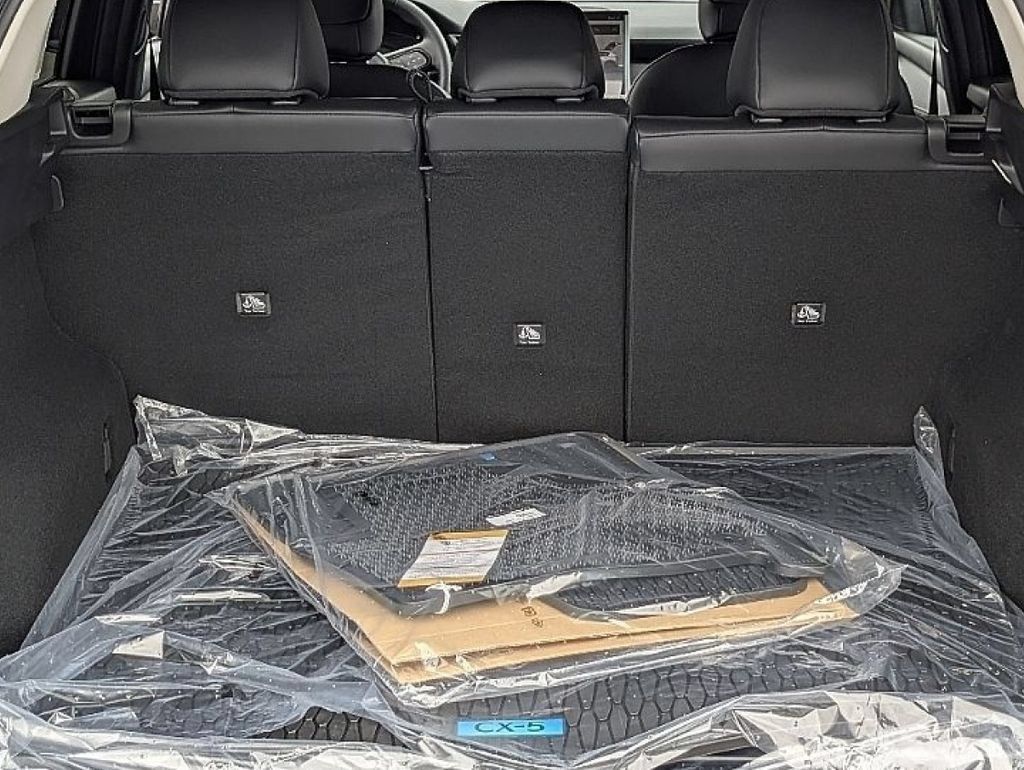 New 2026 MAZDA CX-5 Preferred AWD/4WD image 9
