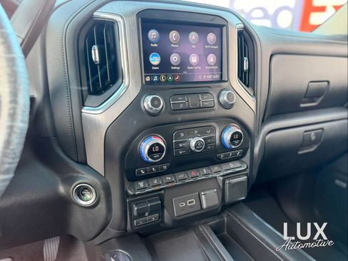 Used 2020 GMC Sierra 2500 Denali w/ Denali Ultimate Package AWD/4WD image 37