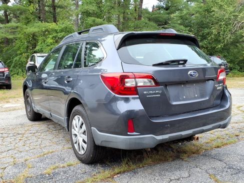 Used 2016 Subaru Outback 2.5i AWD/4WD image 6