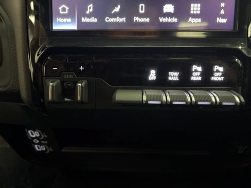 New 2026 RAM 2500 Tradesman AWD/4WD image 26