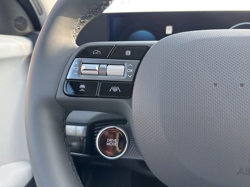 New 2025 Hyundai Ioniq 5 SEL image 34