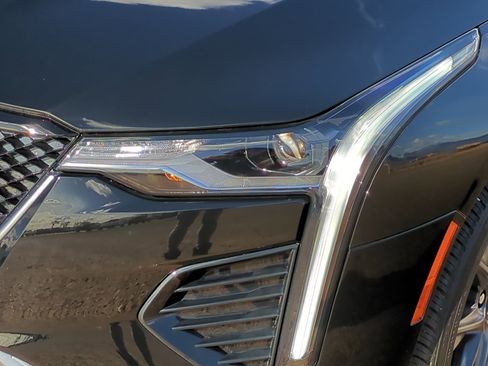 Used 2023 Cadillac CT4 Sport w/ Climate Package image 10