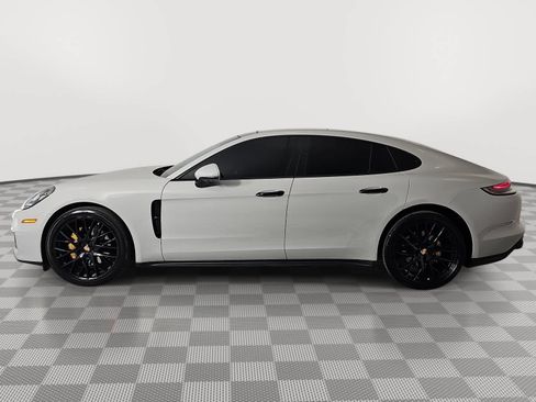 Used 2021 Porsche Panamera w/ Premium Package RWD image 5