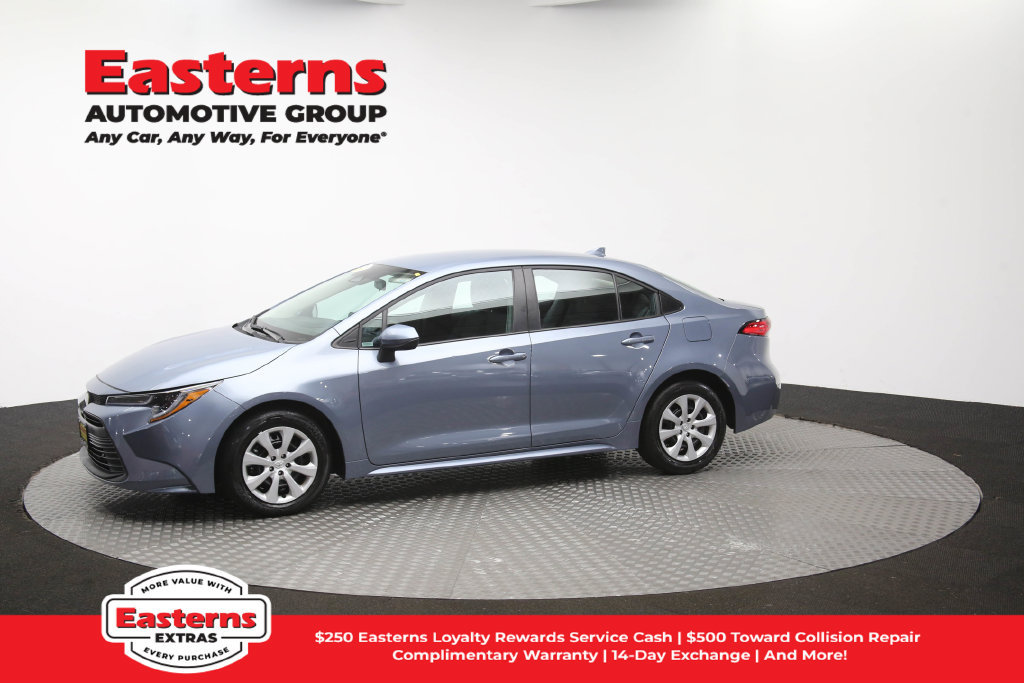 Used 2026 Toyota Corolla LE FWD image 60