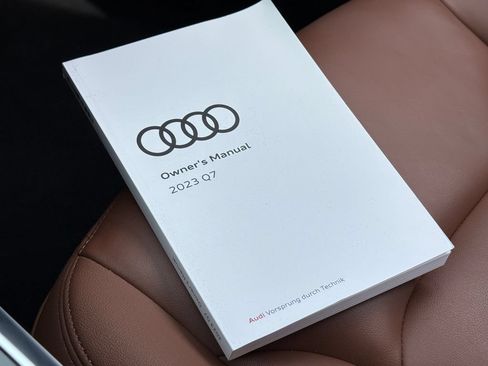 Used 2023 Audi Q7 2.0T Premium Plus w/ Premium Plus Package AWD/4WD image 9