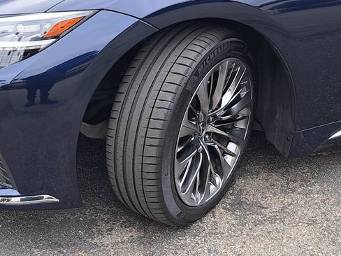 Used 2022 Lexus LS 500 w/ Interior Upgrade Package RWD image 35